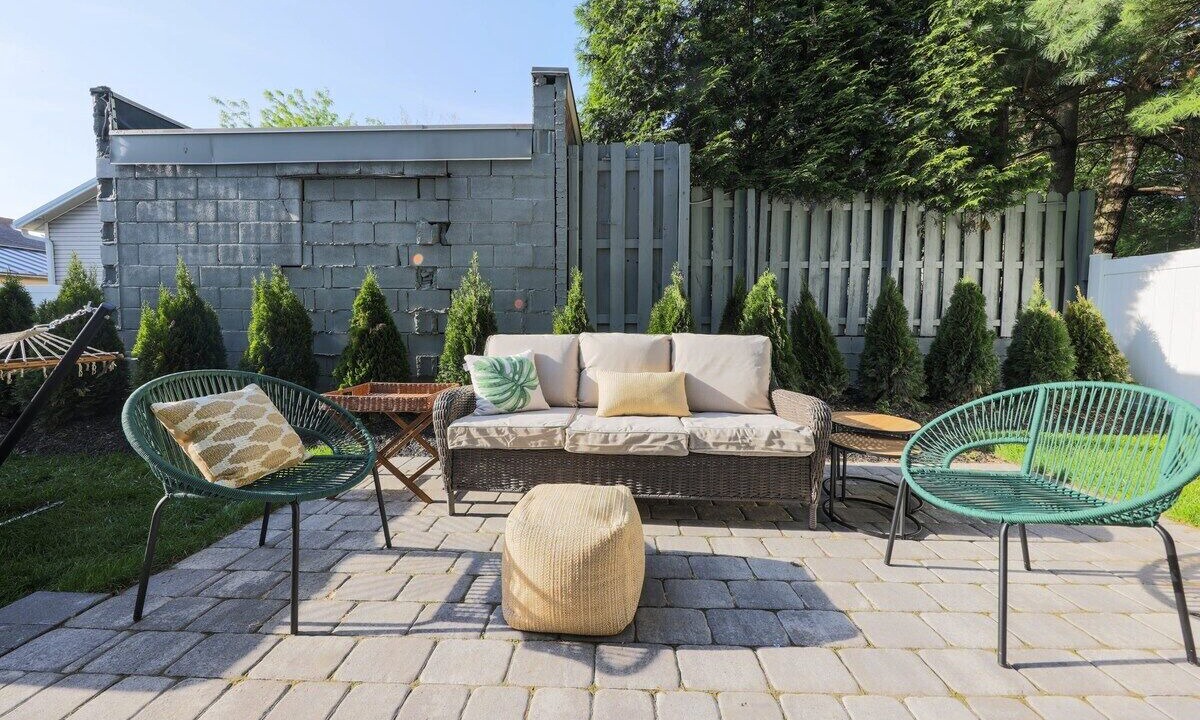 Photo of Patio Balcony in Merion Village