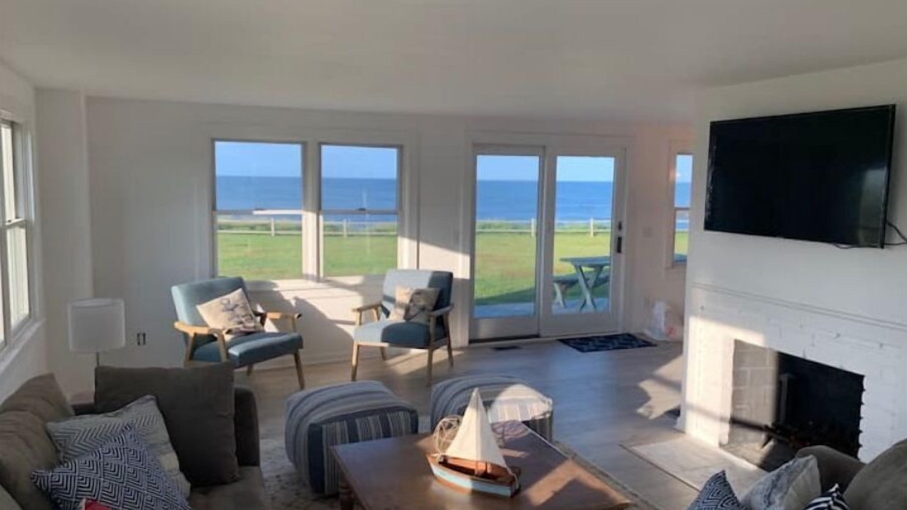 Photo of Livingroom in Block Island