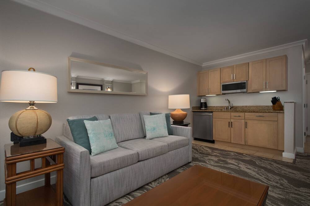 Photo of Livingroom in Lahaina