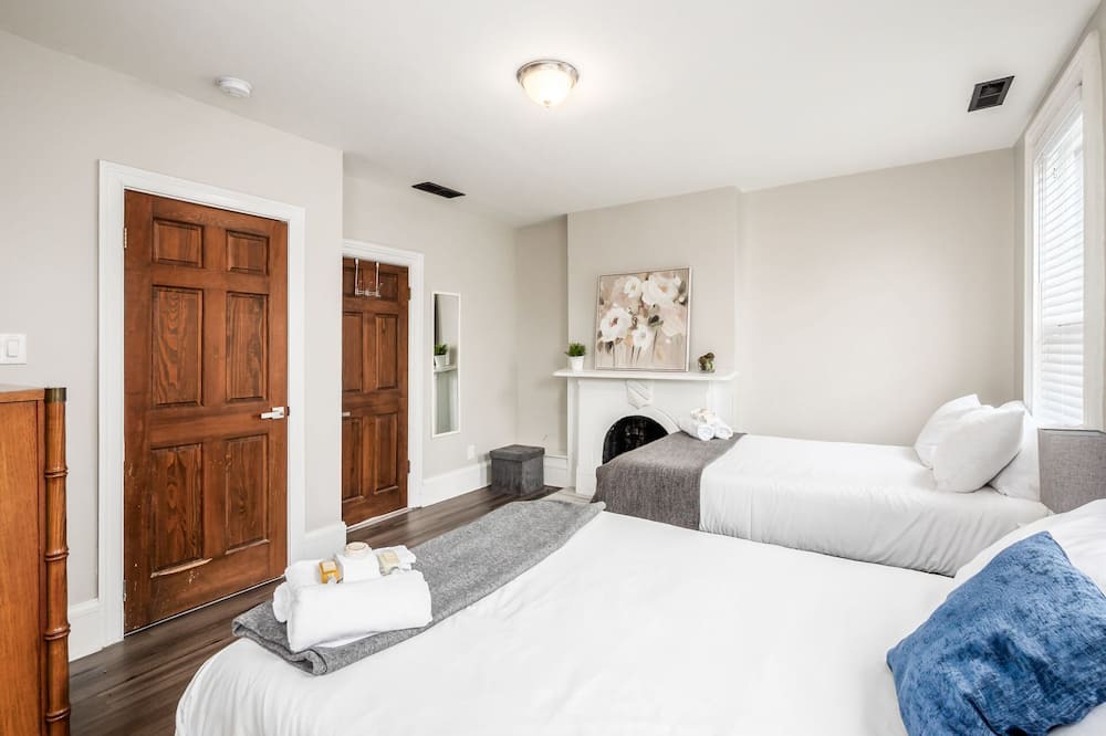 Photo of Bedroom in Italian Village
