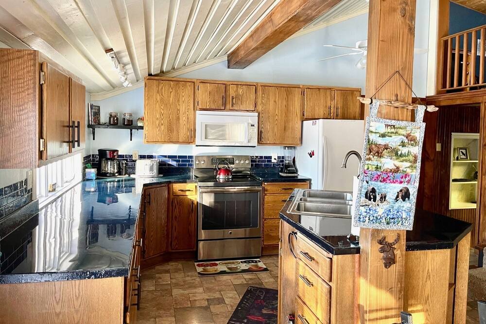 Photo of Kitchen in Diamond Ridge
