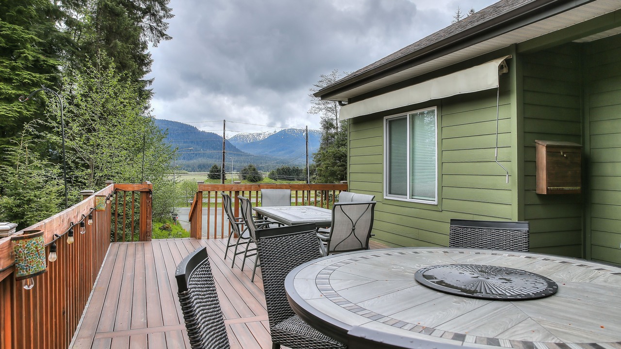 Photo of Outdoor in Mendenhall Valley