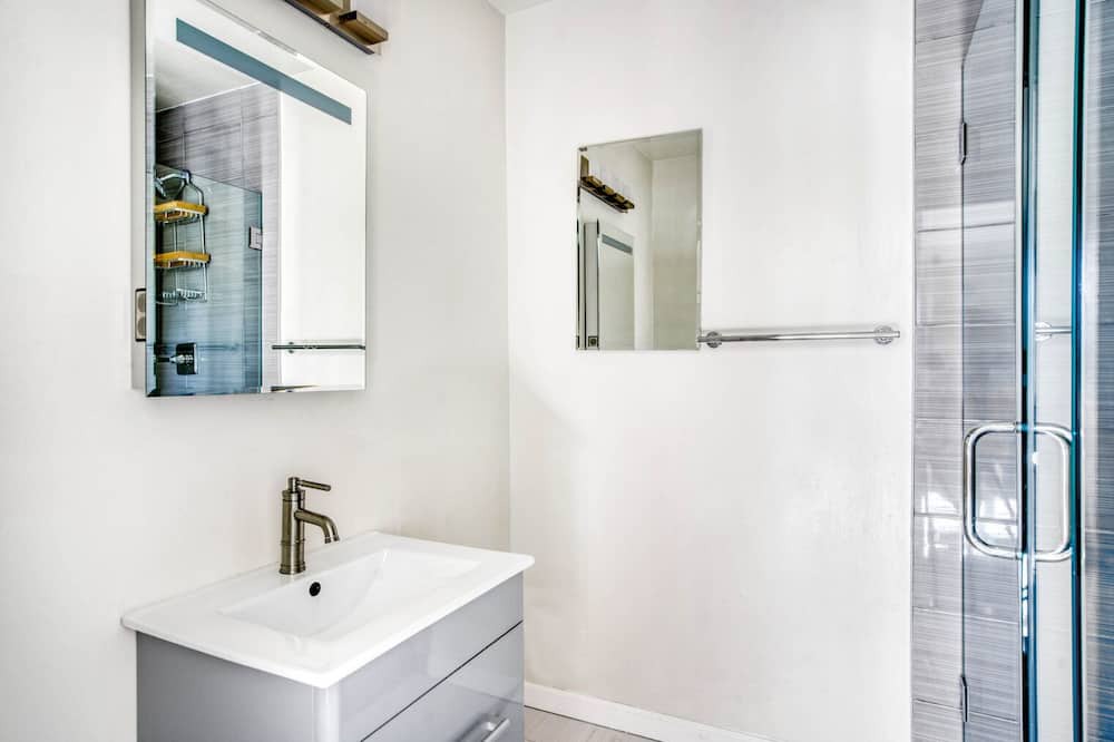 Photo of Bathroom in Redwood City