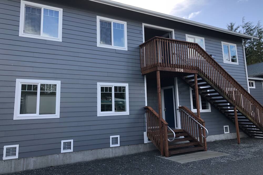 Photo of Others in Sitka