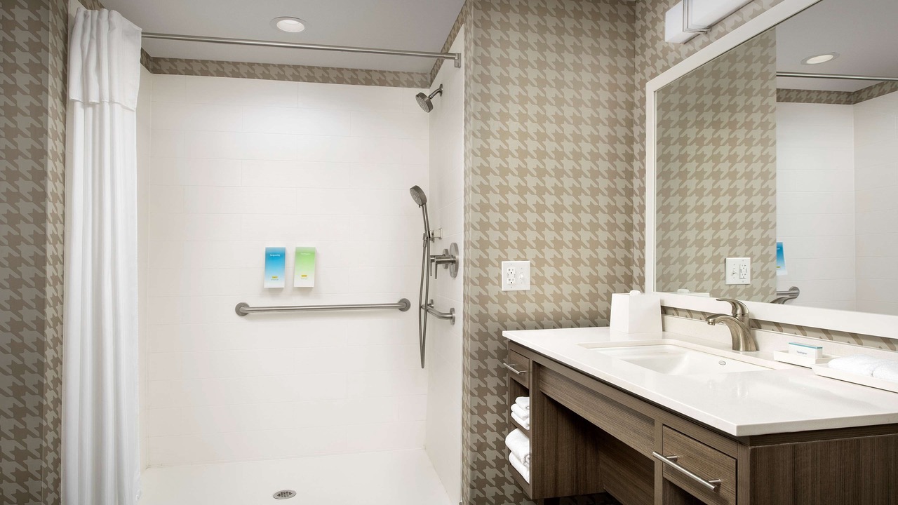 Photo of Bathroom in Marysville