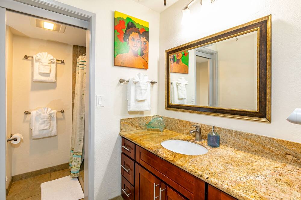 Photo of Bathroom in Kihei