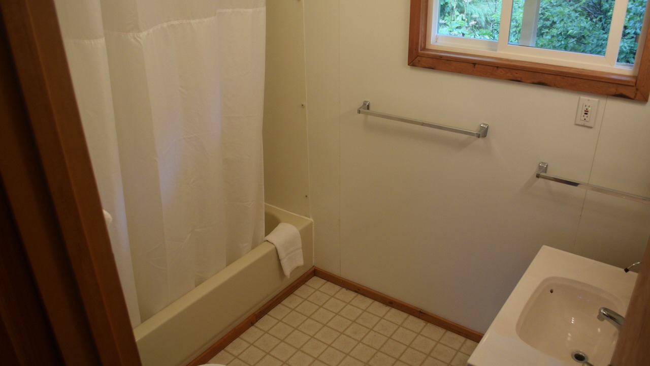 Photo of Bathroom in Kodiak