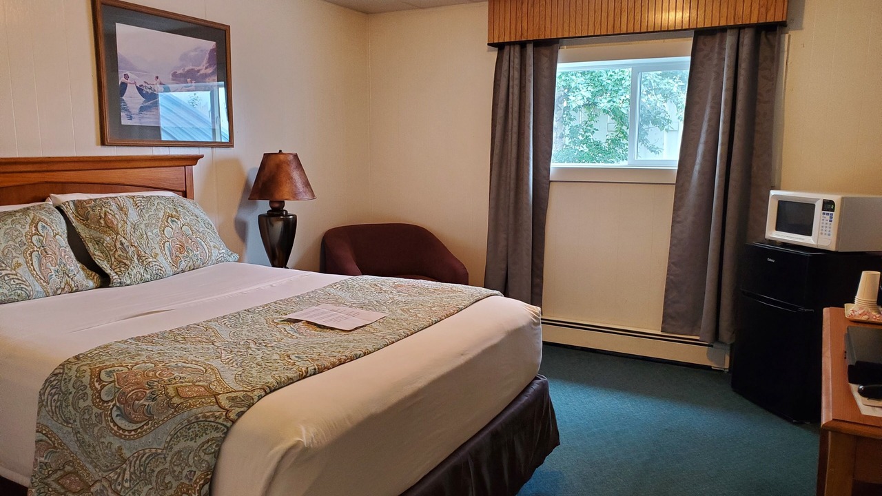 Photo of Bedroom in Delta Junction