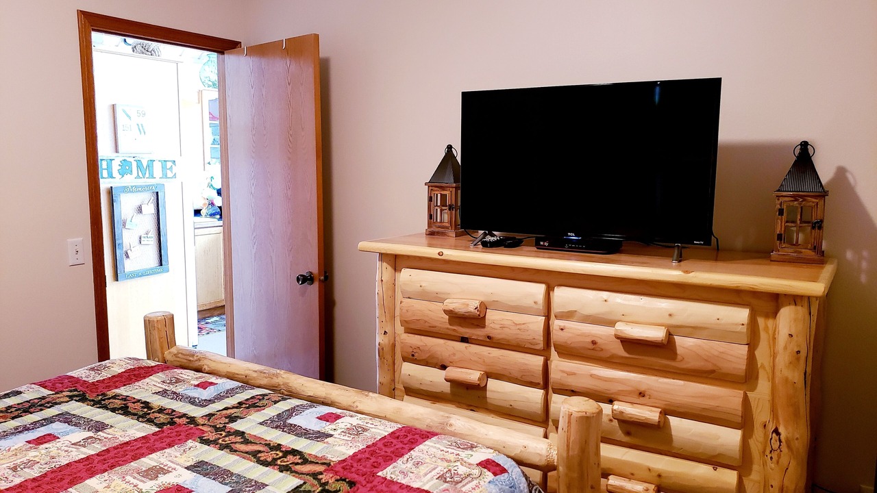 Photo of Bedroom in Fritz Creek