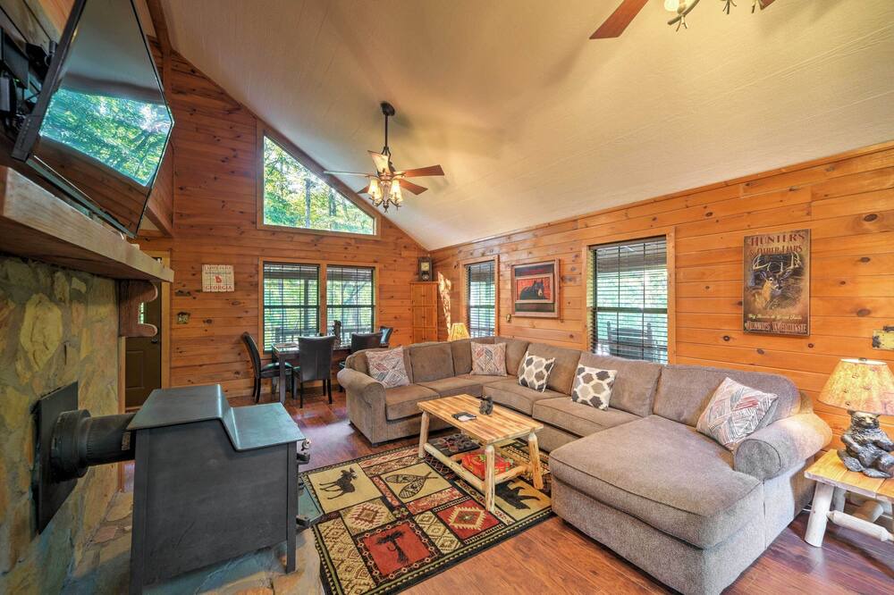Photo of Livingroom in Ellijay