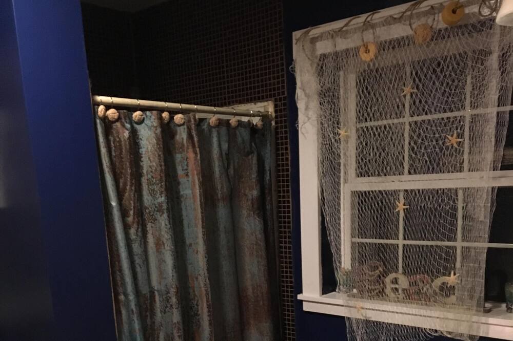 Photo of Bathroom in Jackman