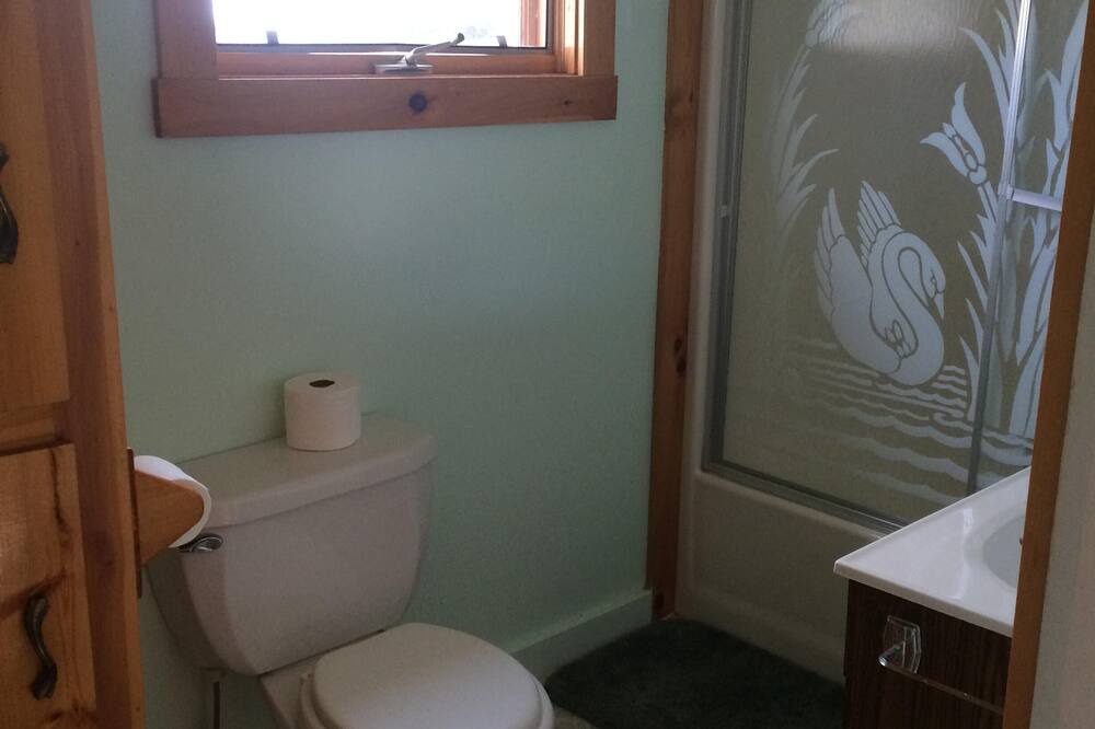 Photo of Bathroom in Jackman