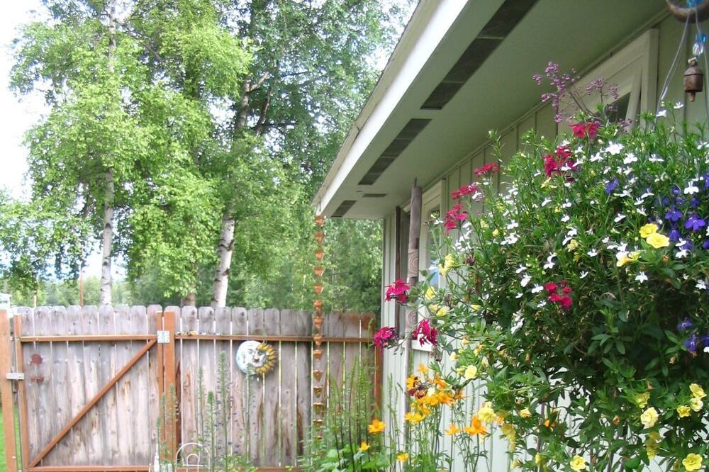 Photo of Outdoor in Northeast Anchorage