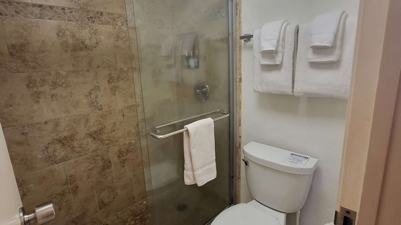 Photo of Bathroom in Kahana