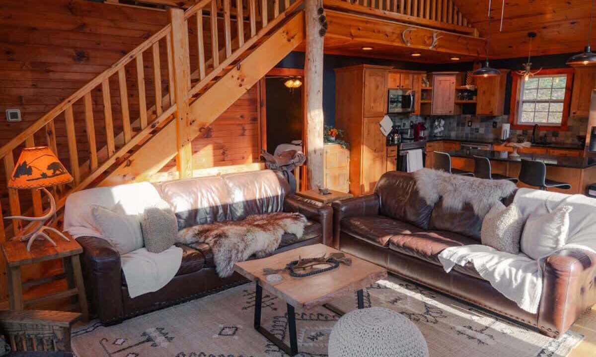 Photo of Livingroom in Logan