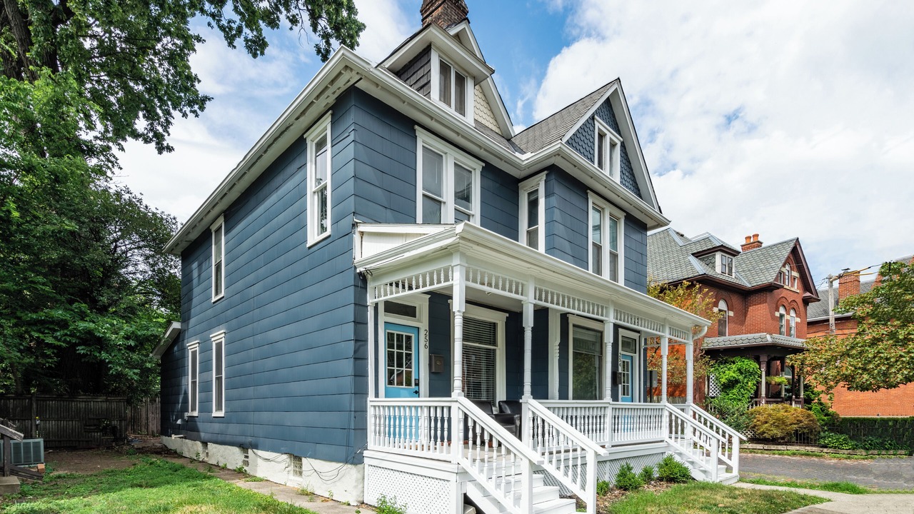 Photo of Outdoor in Victorian Village
