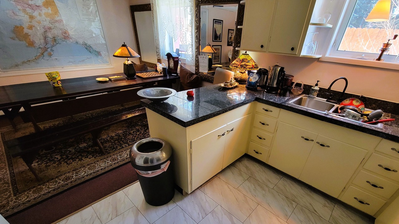 Photo of Kitchen in College