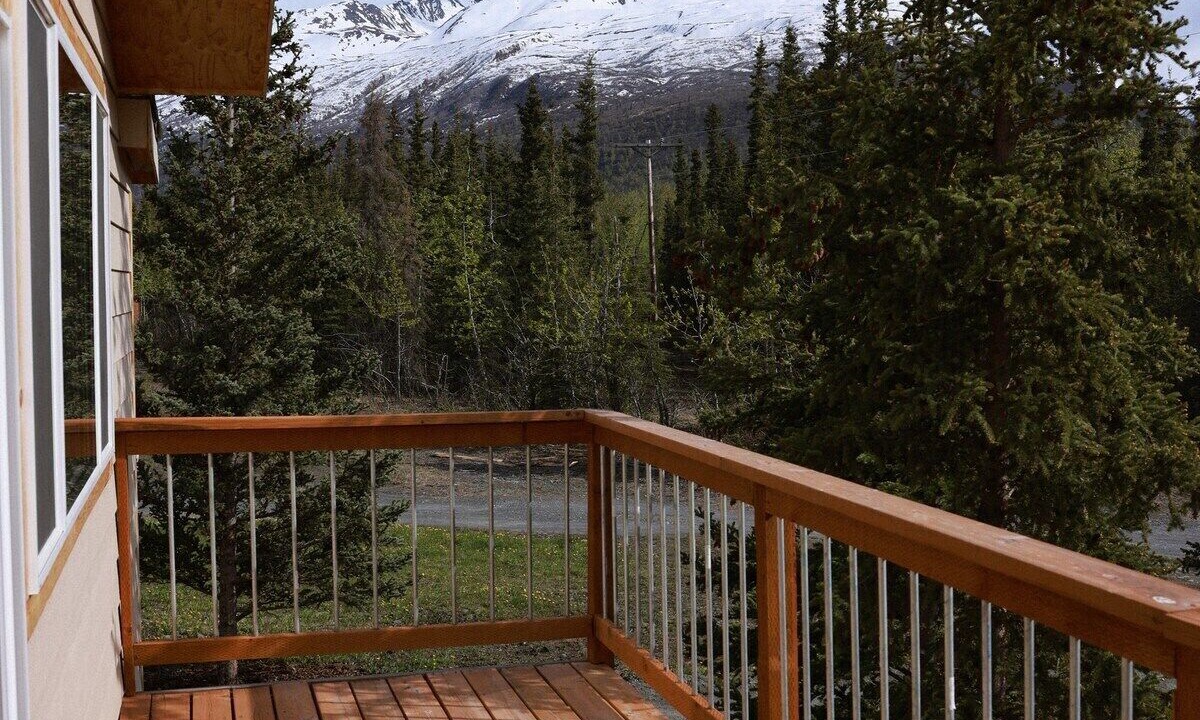 Photo of Patio Balcony in Knik River