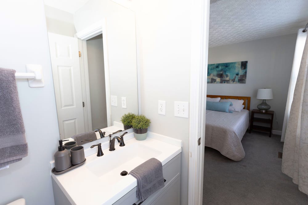Photo of Bedroom in Blacklick