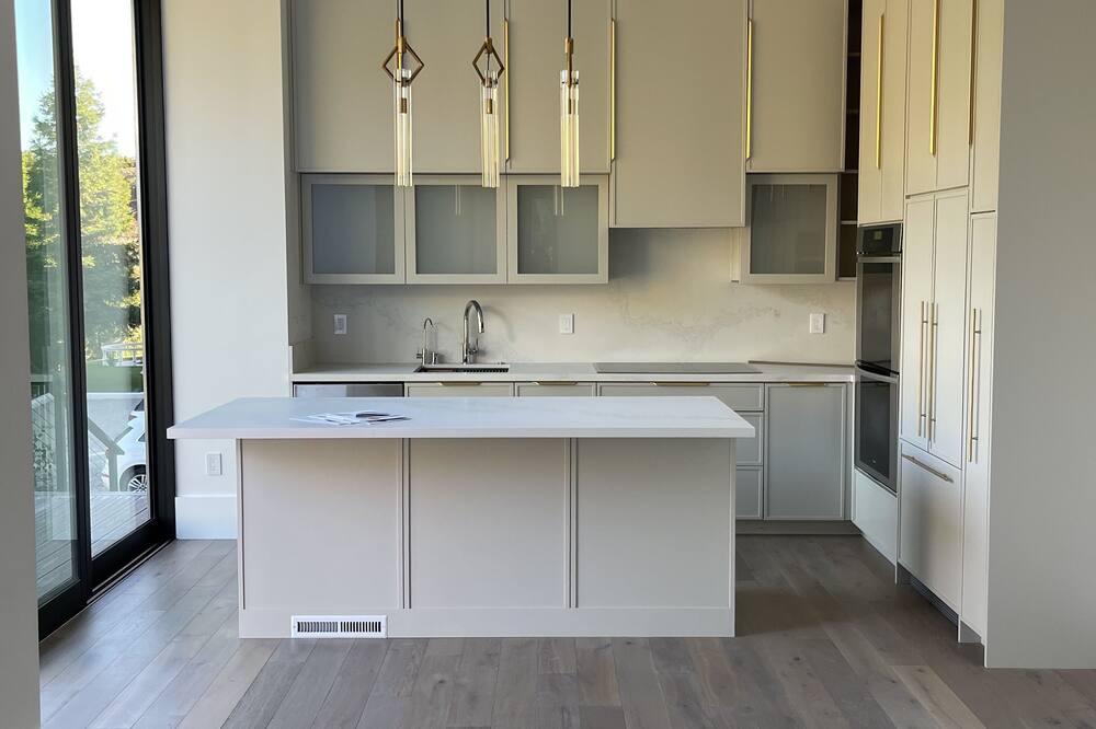 Photo of Kitchen in Los Altos Hills
