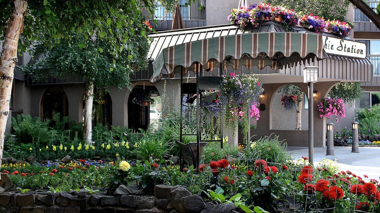 Photo of Outdoor in College