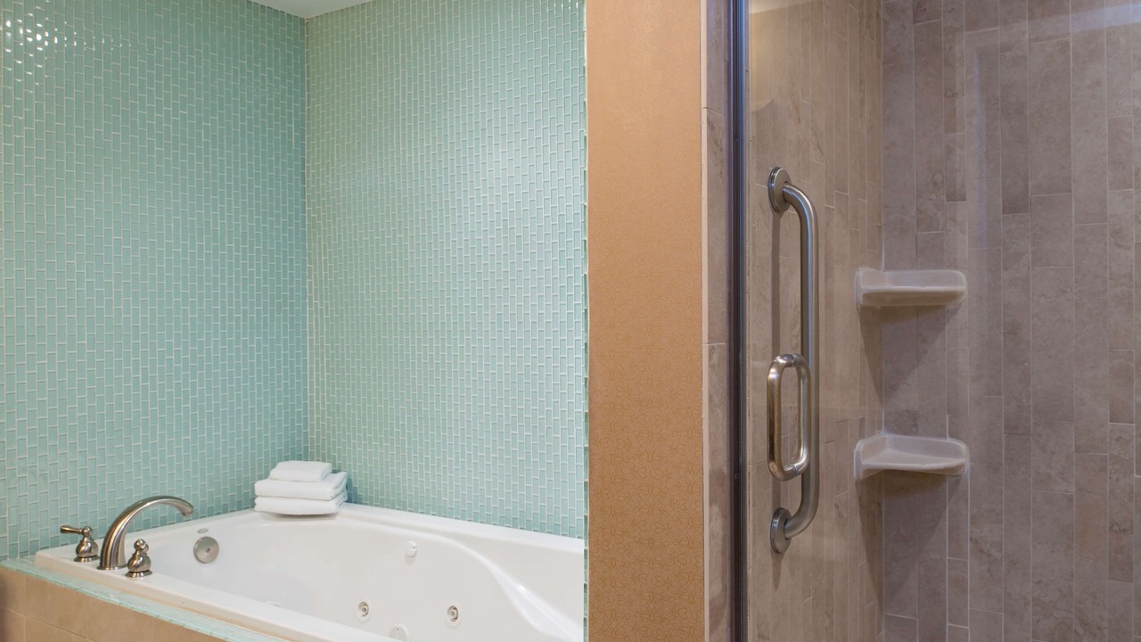 Photo of Bathroom in East Paris