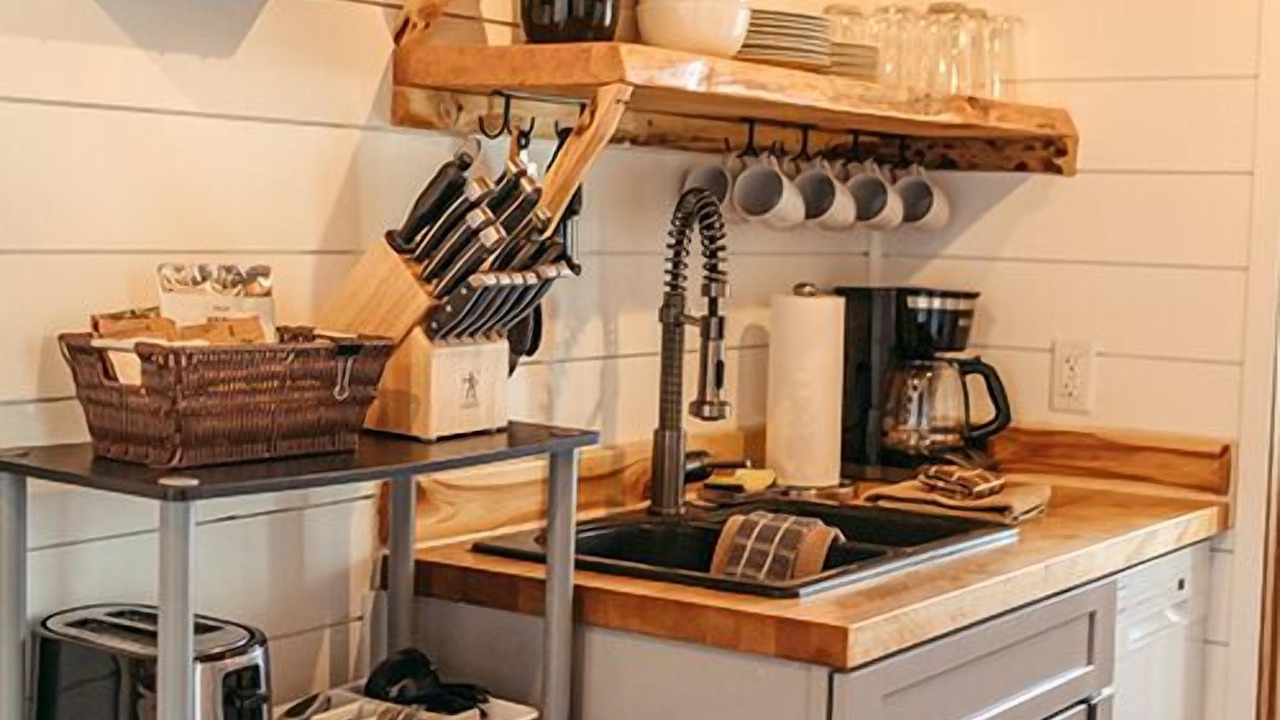 Photo of Kitchen in Homer