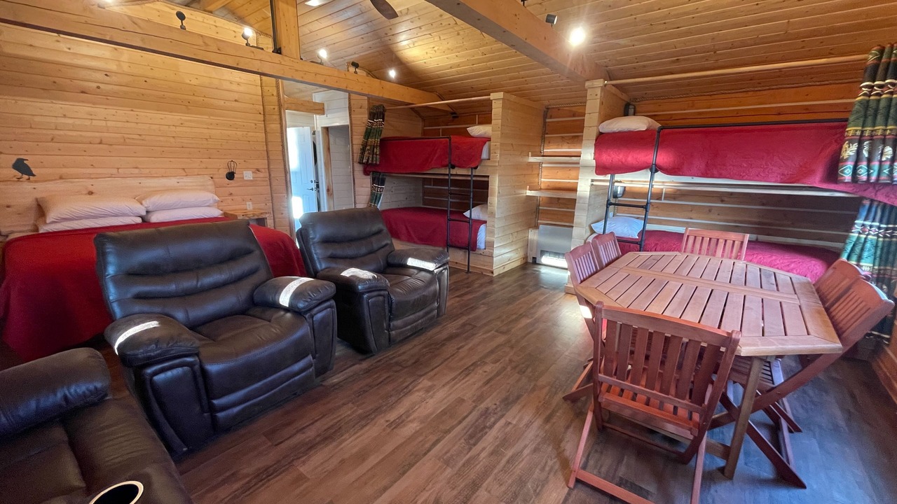 Photo of Livingroom in Homer