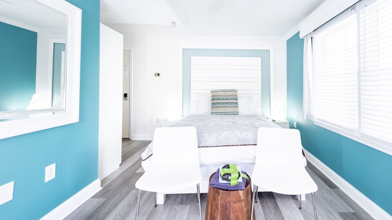 Photo of Bedroom in Country Club Estates