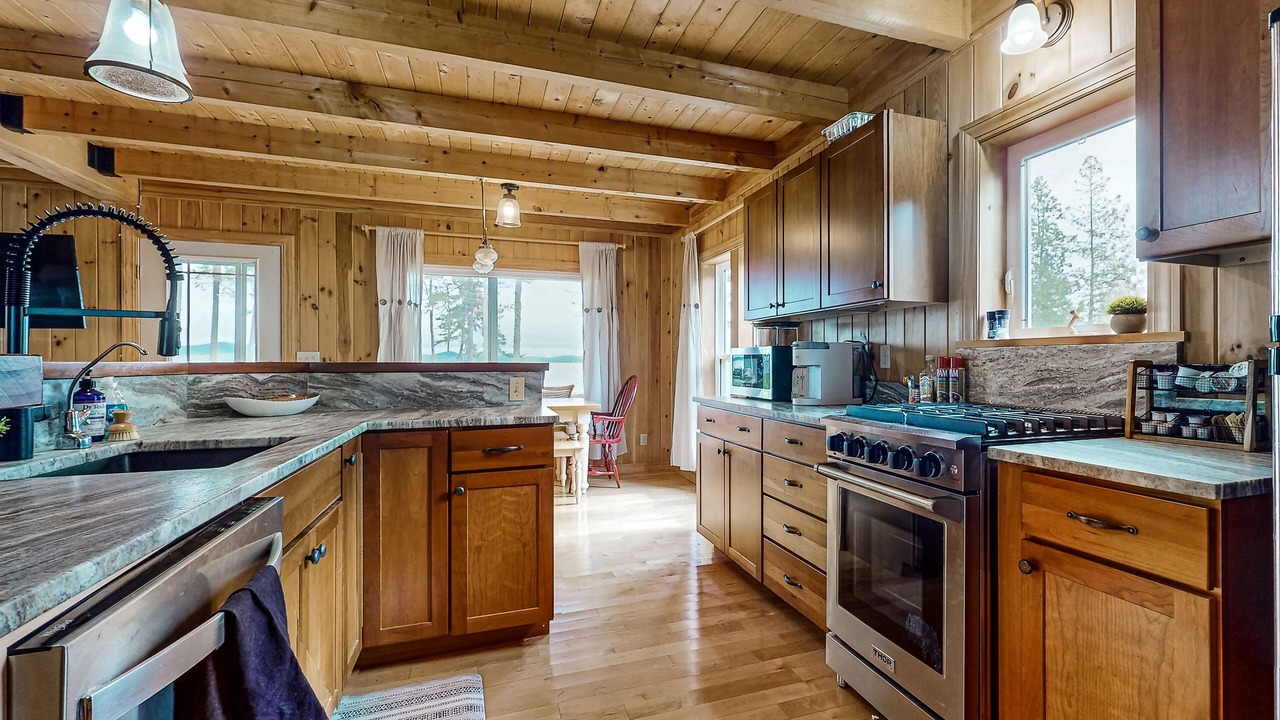 Photo of Kitchen in Northeast Somerset