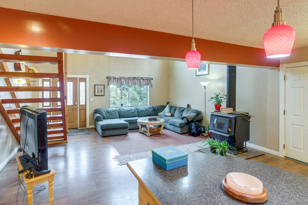 Photo of Bedroom in Fairbanks