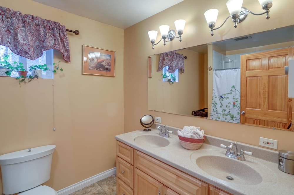 Photo of Bathroom in Fairbanks