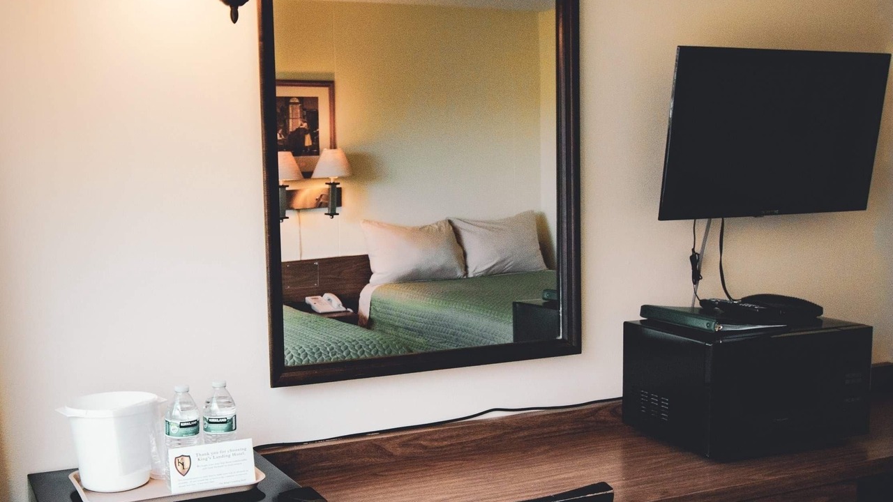 Photo of Livingroom in Homer