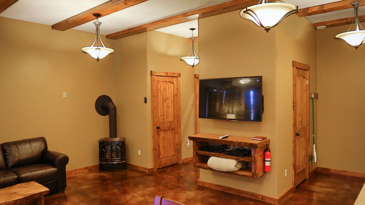 Photo of Bedroom in Homer