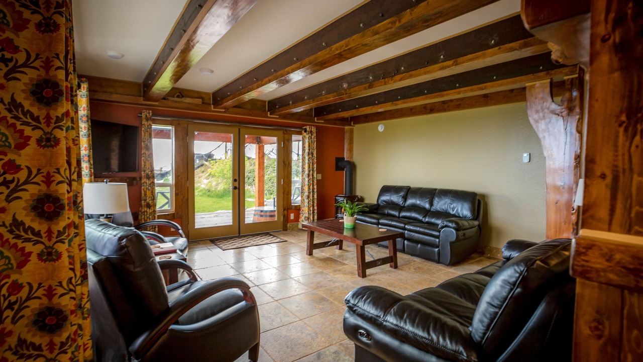 Photo of Bedroom in Homer