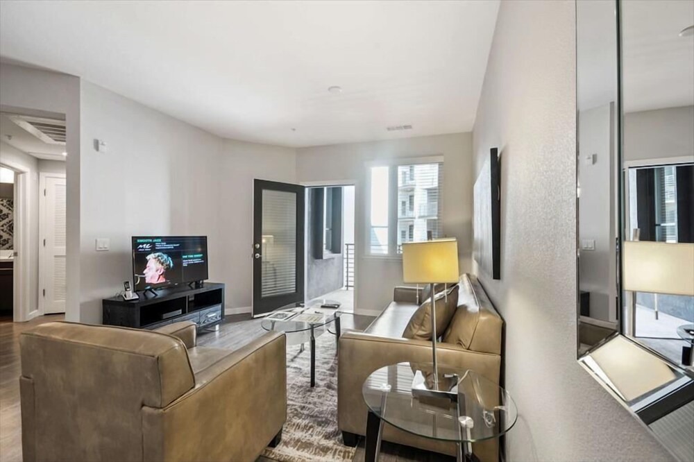 Photo of Livingroom in Menlo Park