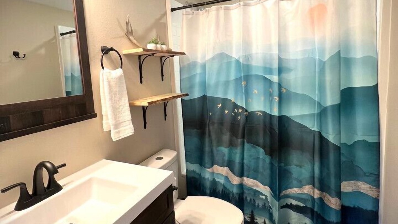 Photo of Bathroom in Questa Woods