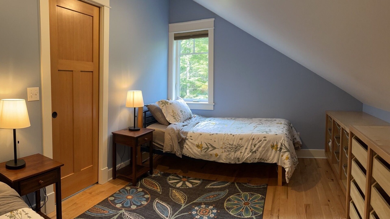 Photo of Bedroom in Sitka