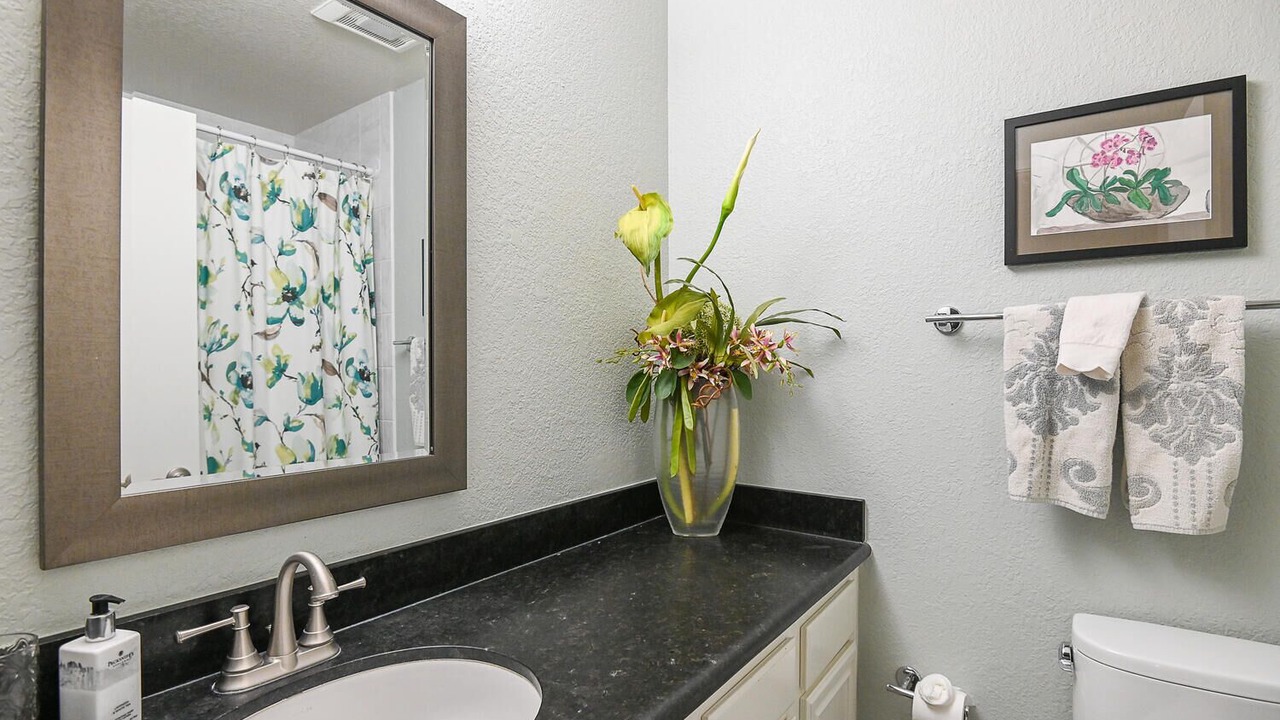 Photo of Bathroom in Willow Glen