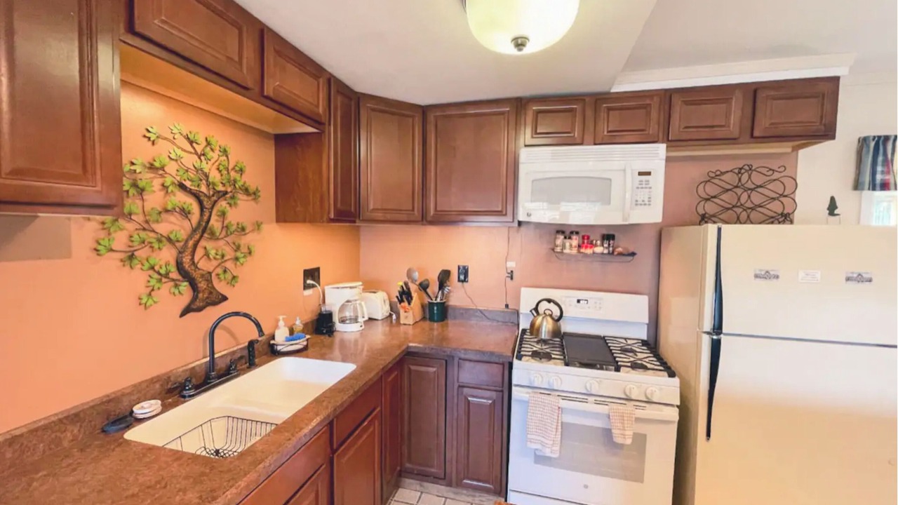 Photo of Kitchen in Bristol Bay Borough