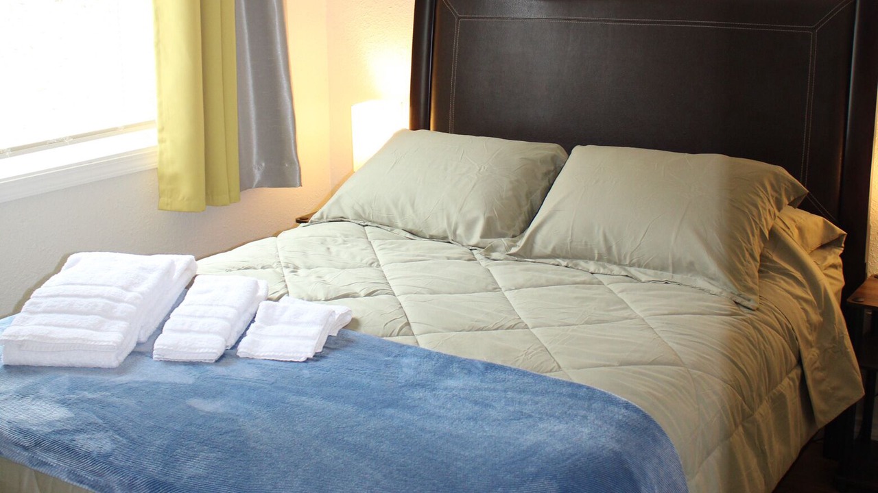 Photo of Bedroom in Kodiak