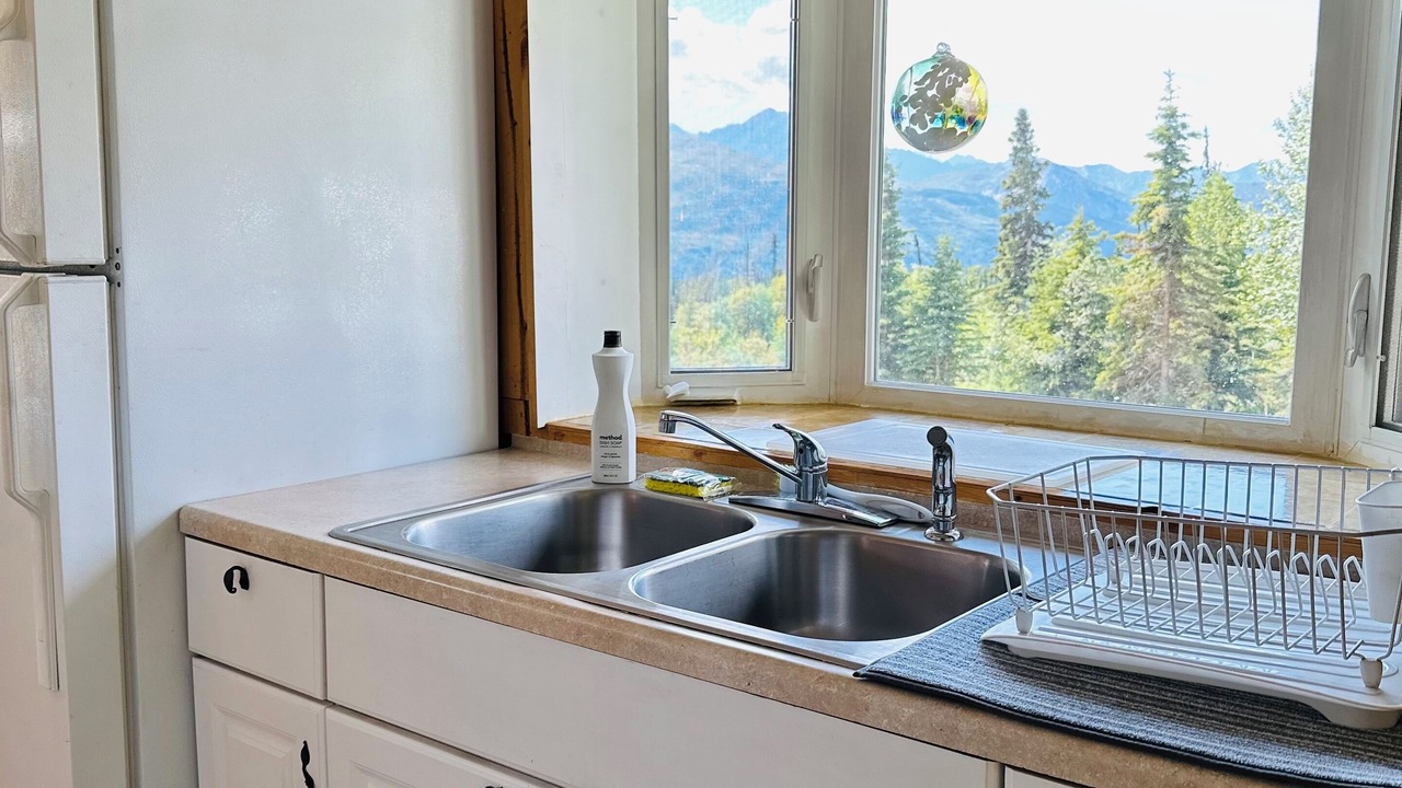 Photo of Kitchen in Glacier View