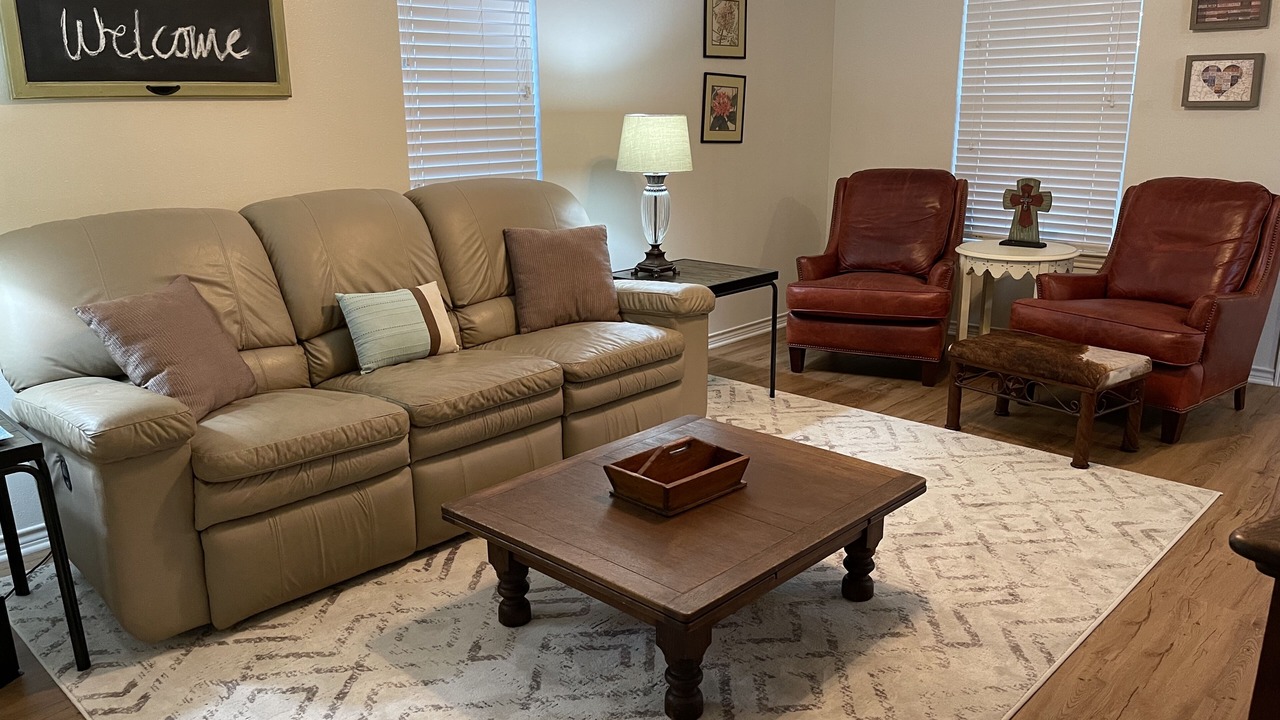 Photo of Livingroom in College Station