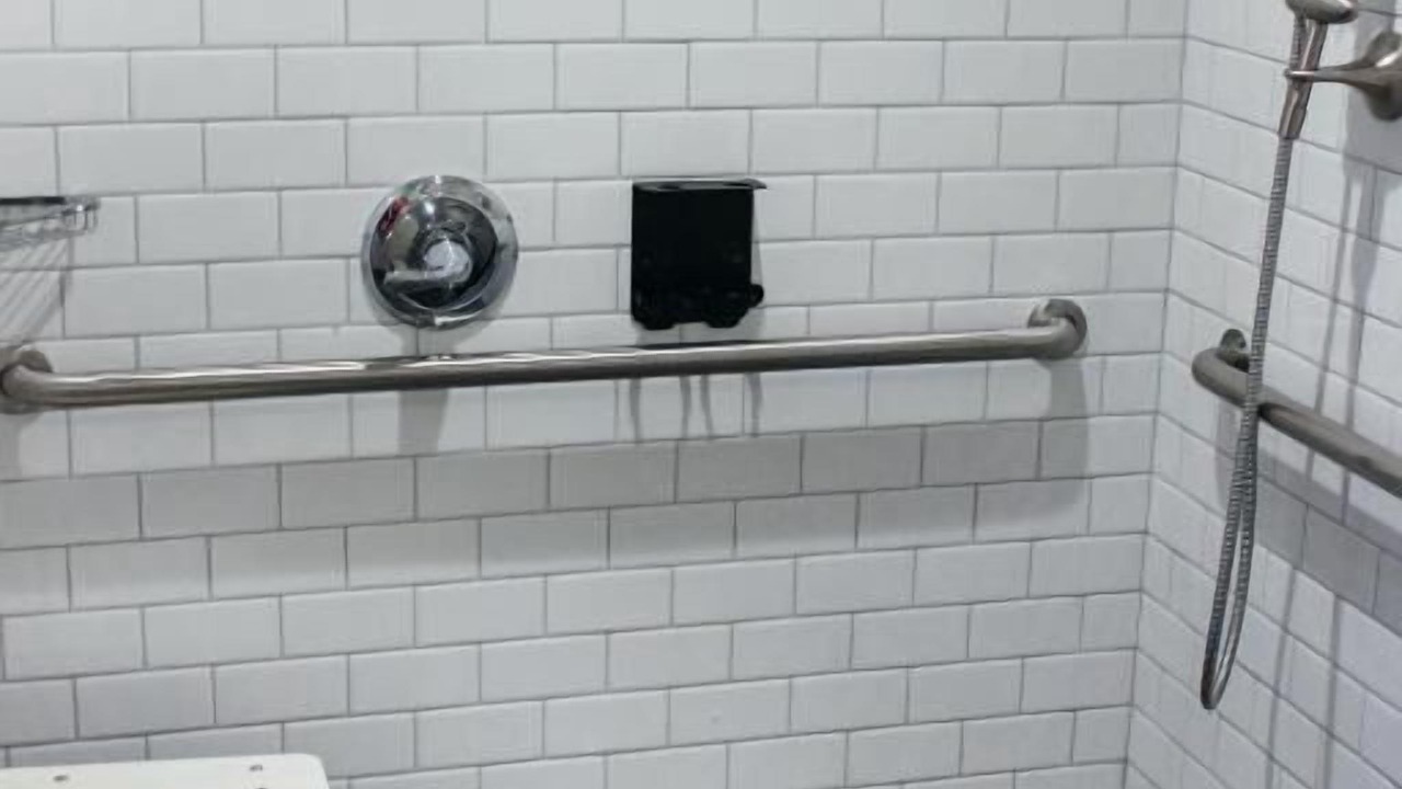Photo of Bathroom in Piedmont Avenue