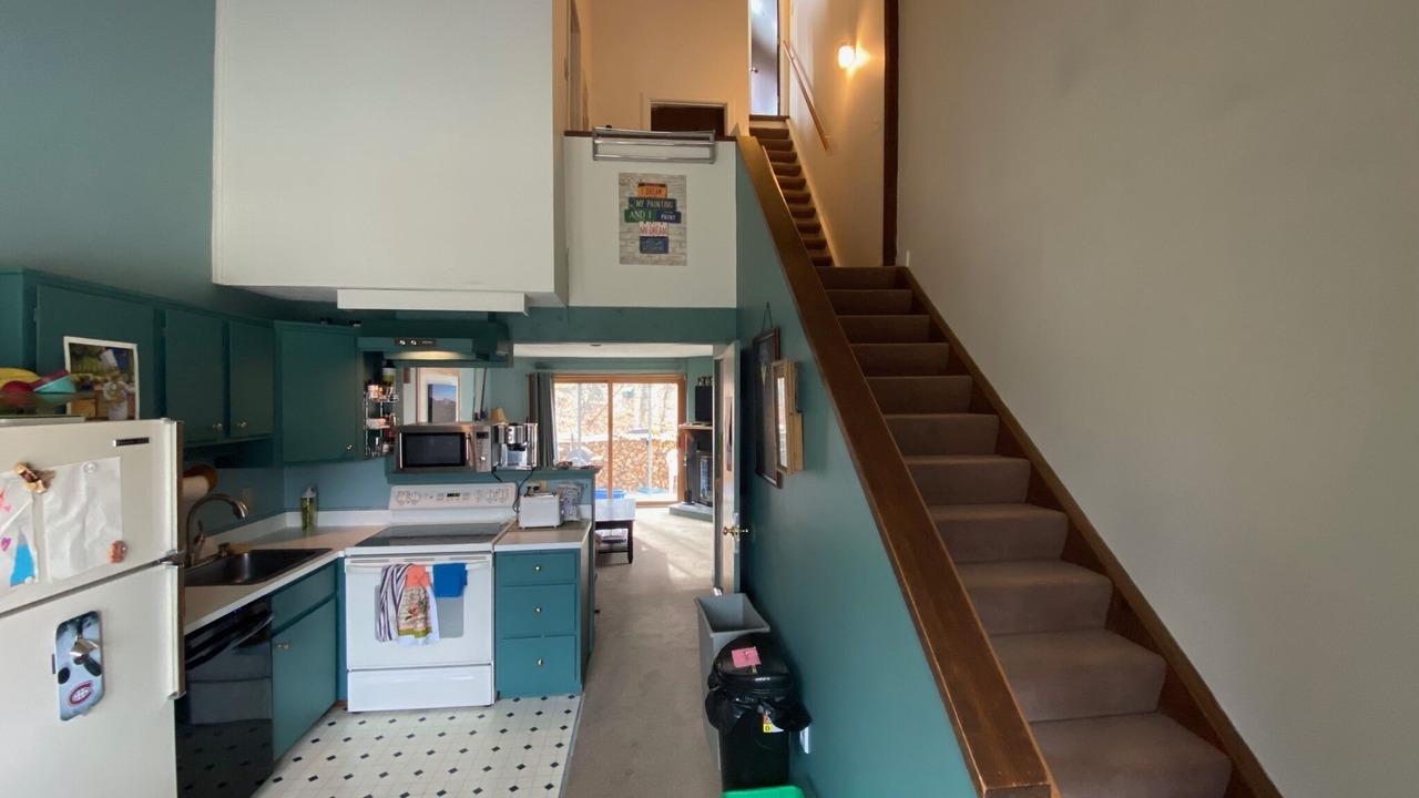 Photo of Kitchen in Carrabassett Valley