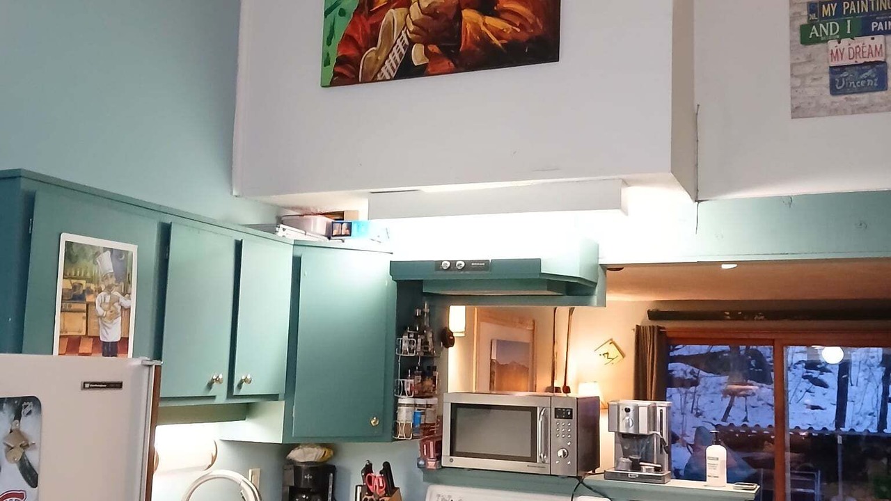 Photo of Kitchen in Carrabassett Valley