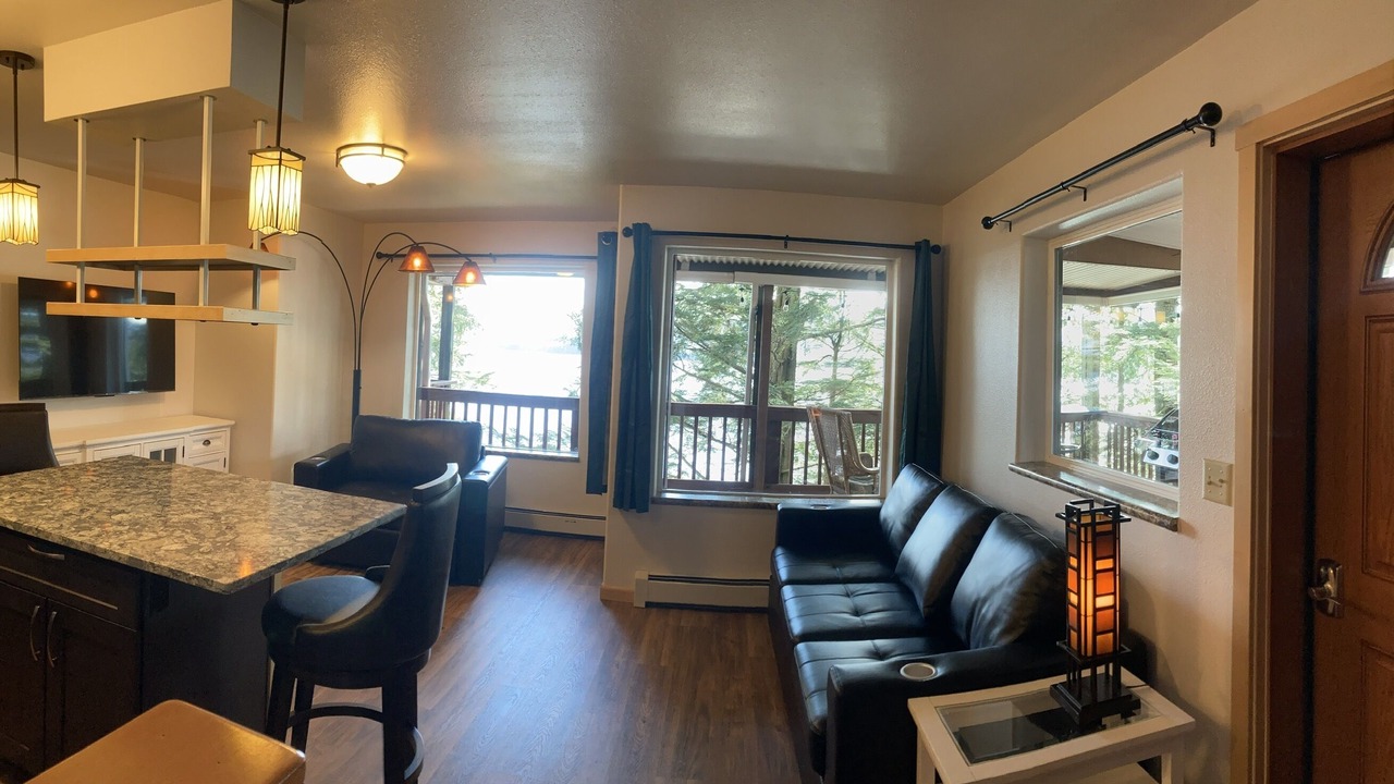 Photo of Livingroom in Ketchikan