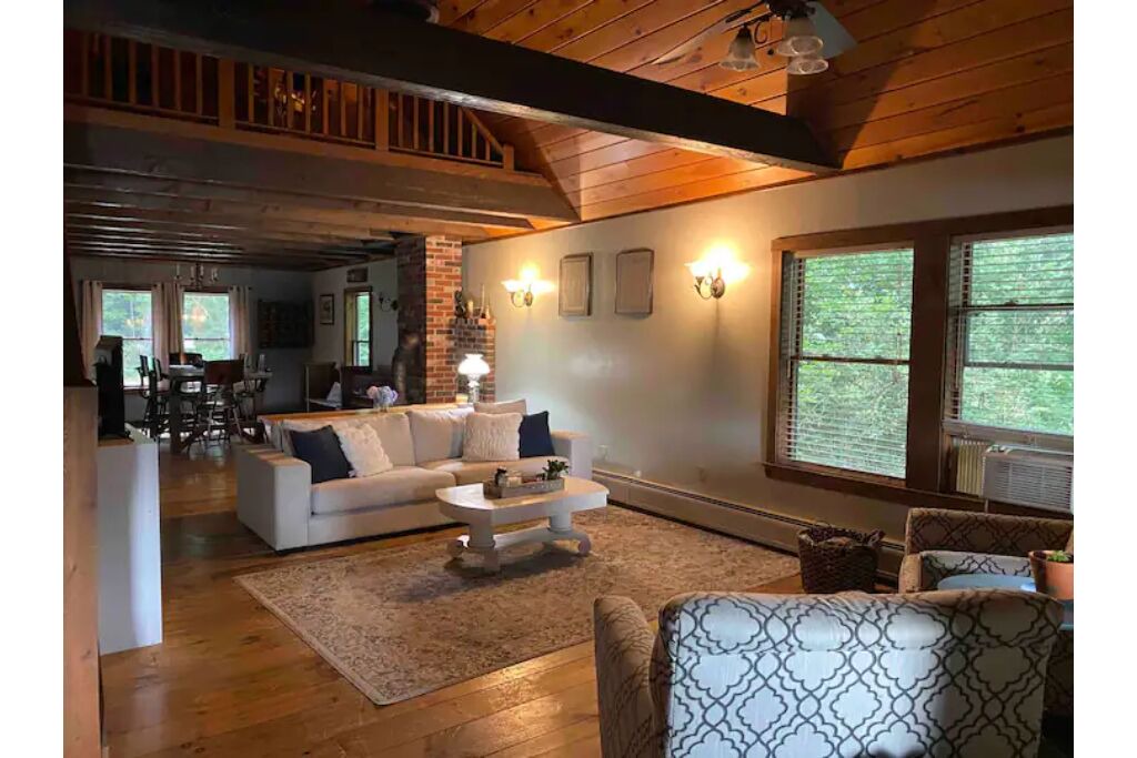 Photo of Livingroom in Hinckley