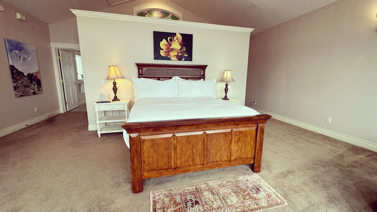 Photo of Bedroom in Homer