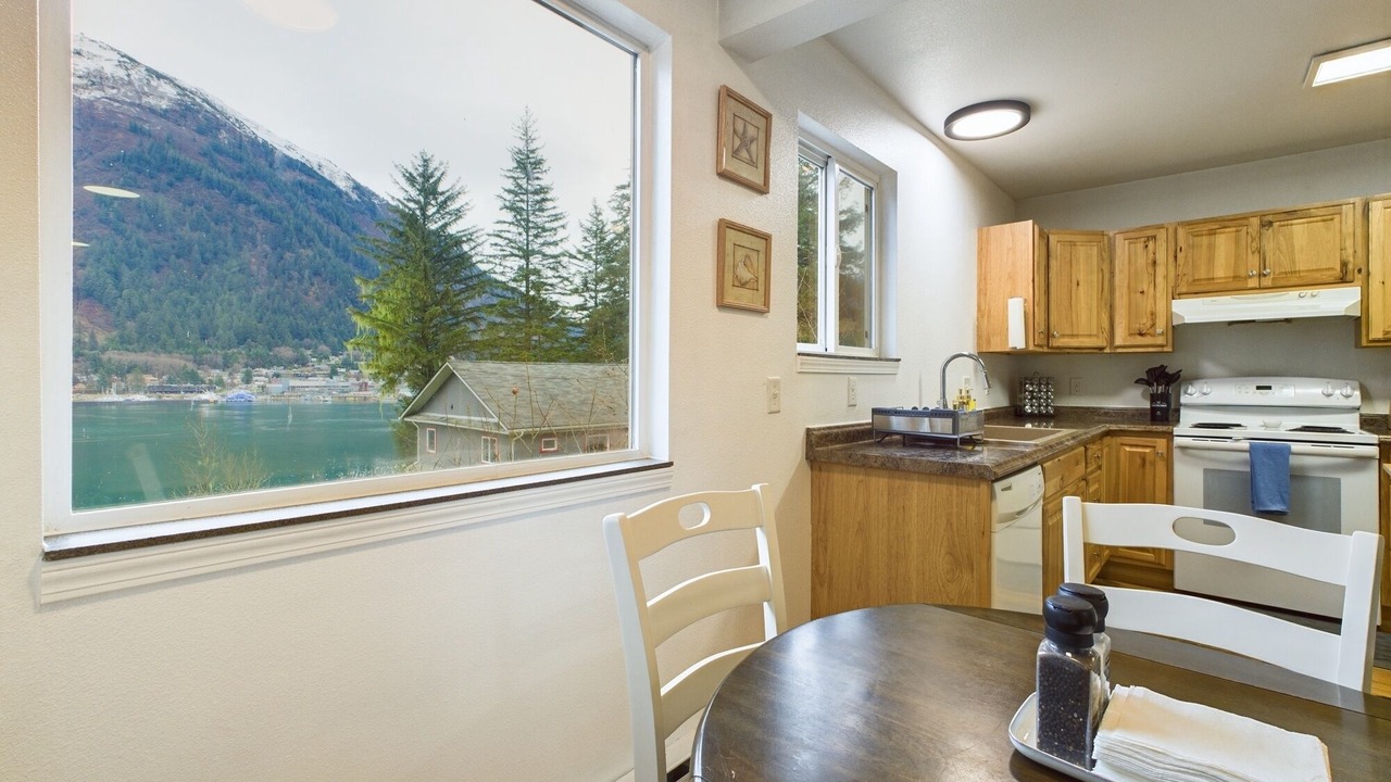 Photo of Kitchen in West Juneau